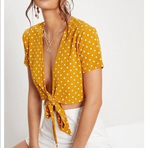 NWT Mustard Tie Front